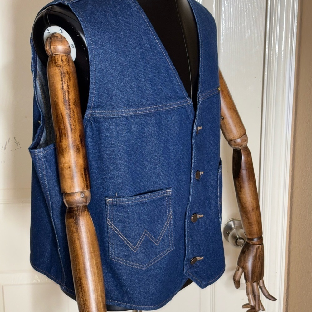 Wrangler Authentic Western Jacket Blue Denim Button Up Jean Vest Adult Size XL‌ - Picture 4 of 13